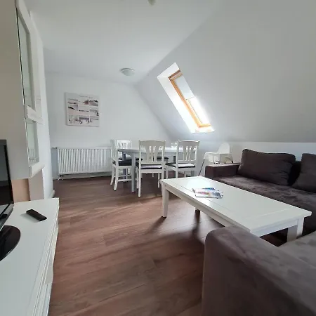 Muschelsucher In Schlagsdorf Auf フェーマルン