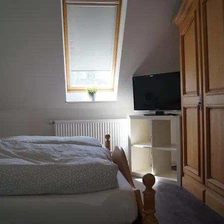 Muschelsucher In Schlagsdorf Auf * フェーマルン